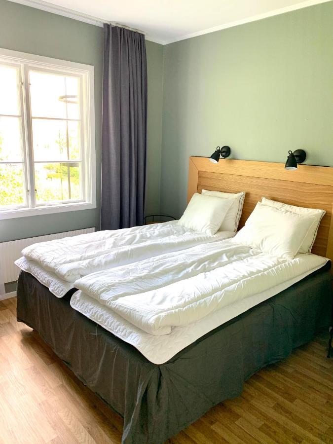Vandrarhemmet Oestergatan Skövde Esterno foto