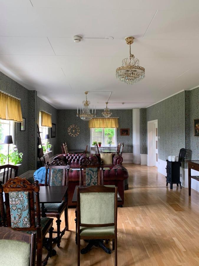 Vandrarhemmet Oestergatan Skövde Esterno foto